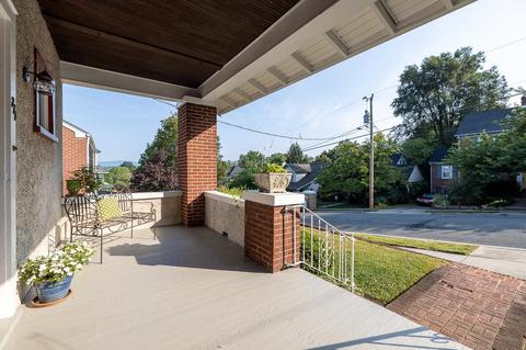 271 E Grattan St, Harrisonburg, VA 22801 photo 3