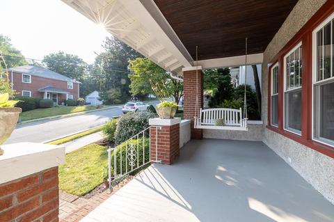 271 E Grattan St, Harrisonburg, VA 22801 photo 2