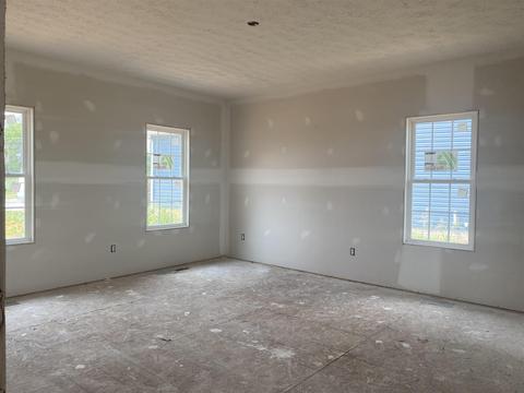 133 Stone Dr, Stuarts Draft, VA 24477 photo 8