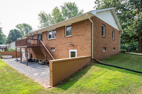 212 E Riverside Dr, Bridgewater, VA 22812 photo 4