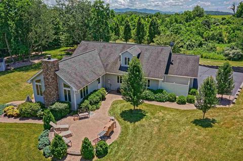 435 Eastview Ln, Raphine, VA 24472 photo 1