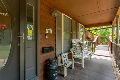 1983 Fleeburg Rd, Shenandoah, VA 22849 photo 6