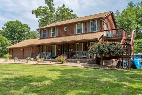 1983 Fleeburg Rd, Shenandoah, VA 22849 photo 2