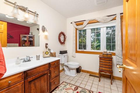 170 Old Back Rd, Raphine, VA 24472 photo 43