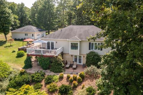 170 Old Back Rd, Raphine, VA 24472 photo 12