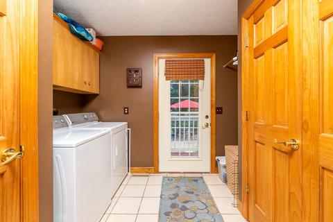 170 Old Back Rd, Raphine, VA 24472 photo 45