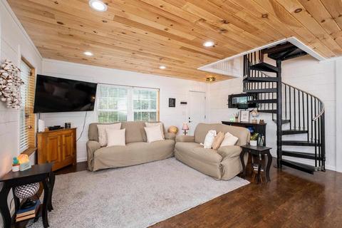 19 Liptrap Ln, Stuarts Draft, VA 24477 photo 11