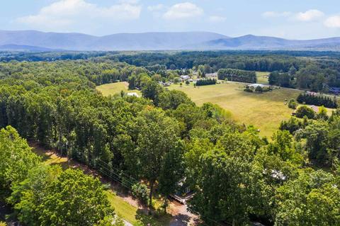 19 Liptrap Ln, Stuarts Draft, VA 24477 photo 41