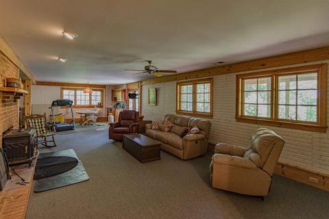 258 Harrison Dr, Raphine, VA 24472 photo 36
