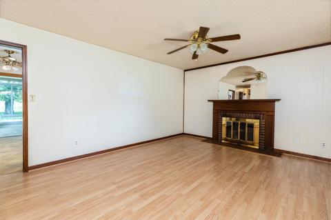 312 Wayne Ave, Stuarts Draft, VA 24477 photo 8