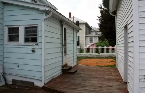 75 East Main St E, Monterey, VA 24465 photo 3