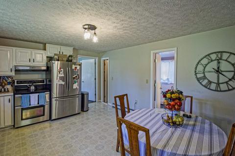 112 Walkers Creek Rd, Middlebrook, VA 24459 photo 20