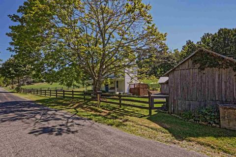 112 Walkers Creek Rd, Middlebrook, VA 24459 photo 14