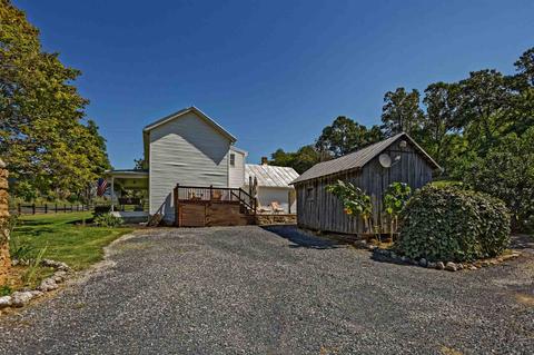 112 Walkers Creek Rd, Middlebrook, VA 24459 photo 7