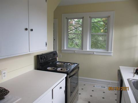 744 Pine Ave, Waynesboro, VA 22980 photo 9