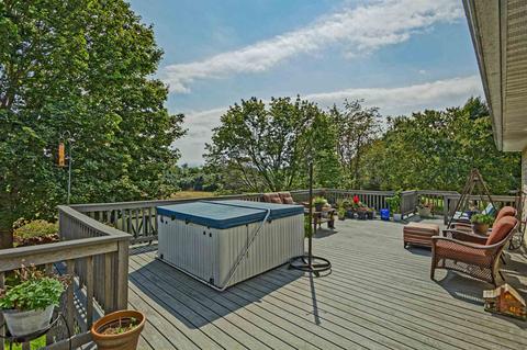 211 Cambridge Dr, Stuarts Draft, VA 24477 photo 32