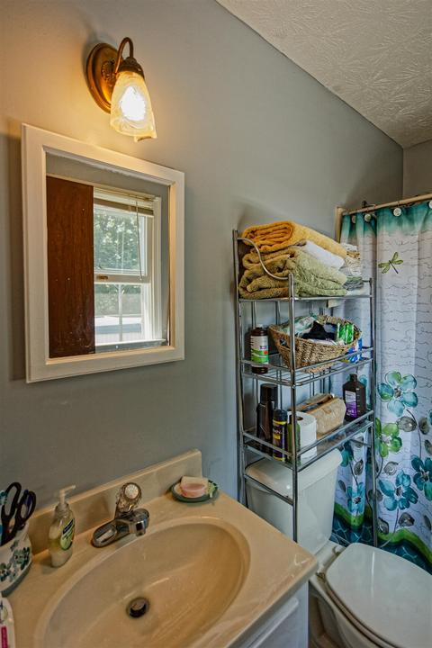 211 Cambridge Dr, Stuarts Draft, VA 24477 photo 18