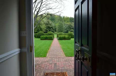 99 Bloomfield Rd, Charlottesville, VA 22903 photo 9