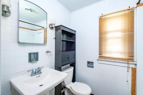 159 E Lee St, Broadway, VA 22815 photo 7