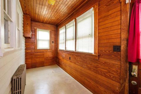 159 E Lee St, Broadway, VA 22815 photo 5