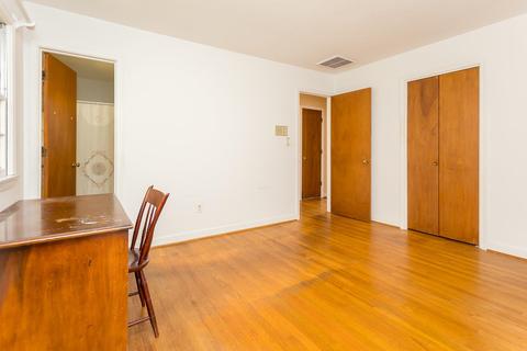231 Cambridge Dr, Stuarts Draft, VA 24477 photo 9