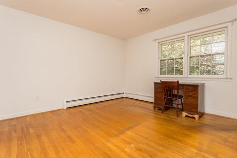 231 Cambridge Dr, Stuarts Draft, VA 24477 photo 8