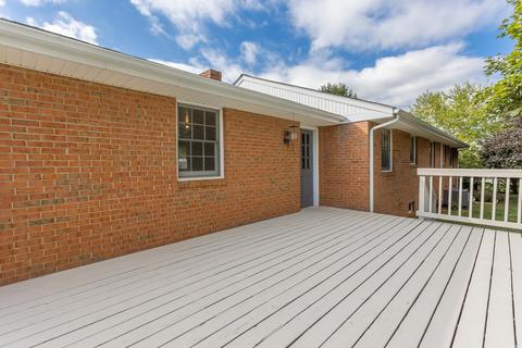 231 Cambridge Dr, Stuarts Draft, VA 24477 photo 32