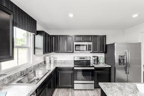 846 Carson Cir, Grottoes, VA 24441 photo 6