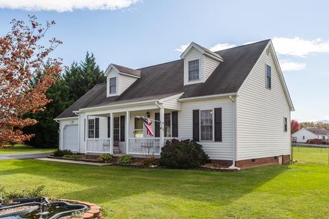 24 Spring Ridge Dr, Stuarts Draft, VA 24477 photo 4