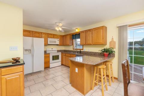 24 Spring Ridge Dr, Stuarts Draft, VA 24477 photo 9