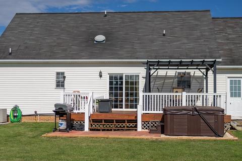 24 Spring Ridge Dr, Stuarts Draft, VA 24477 photo 35