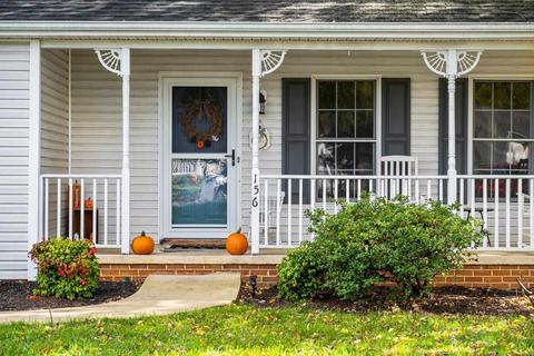 156 Iris Dr, Waynesboro, VA 22980 photo 6