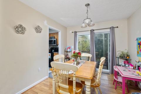 156 Iris Dr, Waynesboro, VA 22980 photo 12