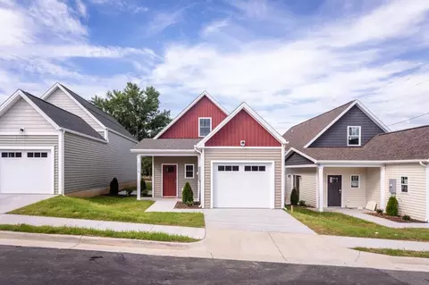 2515 Greenport Dr, Harrisonburg, VA 22801