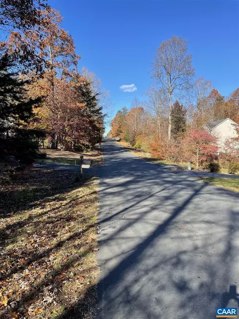 20 Chippewa Ln, Palmyra, VA 22963 photo 4