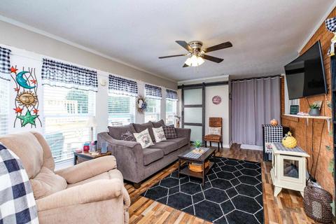 300 Lacks Ave, Covington, VA 24426 photo 16