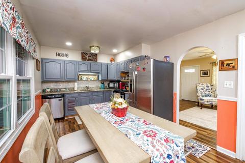 300 Lacks Ave, Covington, VA 24426 photo 8