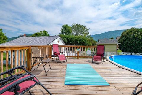 300 Lacks Ave, Covington, VA 24426 photo 35