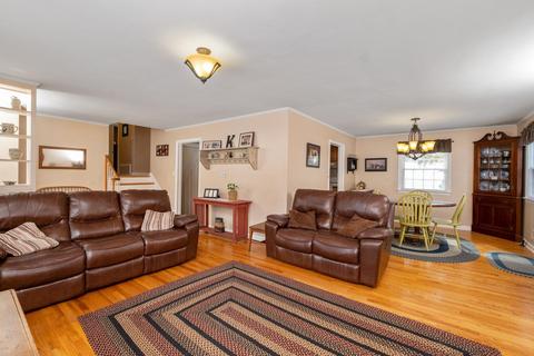 1900 Forest Dr, Waynesboro, VA 22980 photo 11