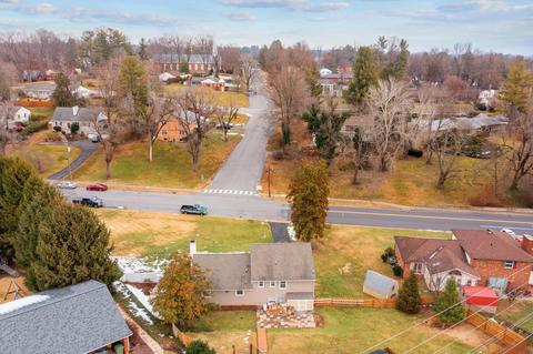 1900 Forest Dr, Waynesboro, VA 22980 photo 46