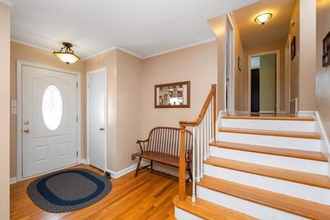 1900 Forest Dr, Waynesboro, VA 22980 photo 6