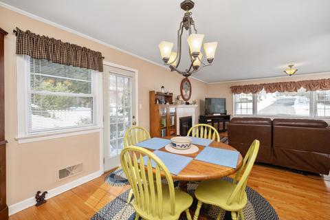 1900 Forest Dr, Waynesboro, VA 22980 photo 14