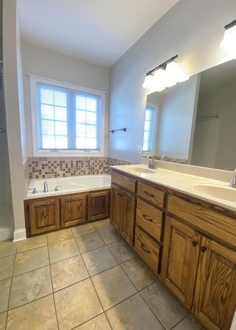 47 Gemstone Dr, Stuarts Draft, VA 24477 photo 16