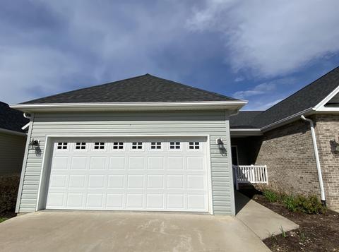 47 Gemstone Dr, Stuarts Draft, VA 24477 photo 2