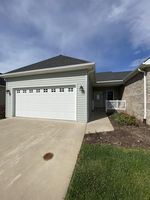 47 Gemstone Dr, Stuarts Draft, VA 24477 photo 1
