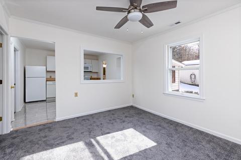 1623 E Main St, Waynesboro, VA 22980 photo 9