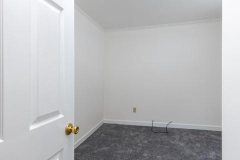 1623 E Main St, Waynesboro, VA 22980 photo 13