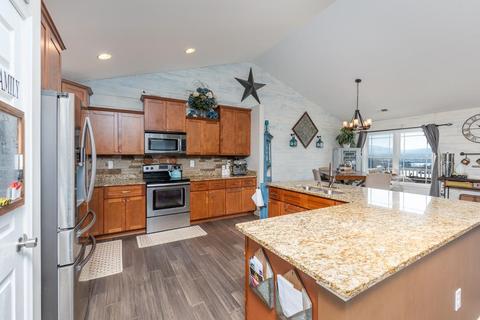 22 Upland Ct, Stuarts Draft, VA 24477 photo 25