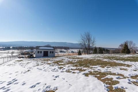22 Upland Ct, Stuarts Draft, VA 24477 photo 69