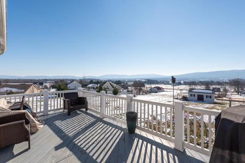 22 Upland Ct, Stuarts Draft, VA 24477 photo 10